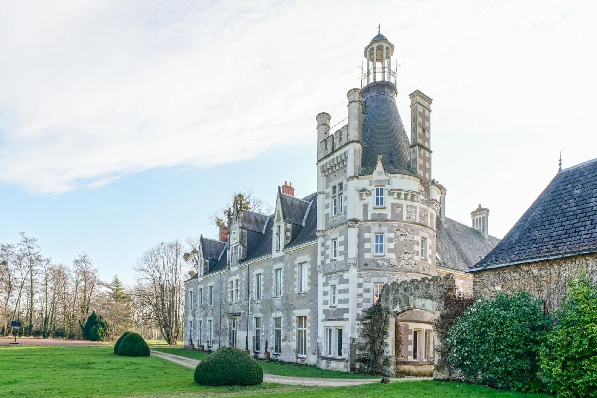 Chateau De Thouare Экстерьер фото